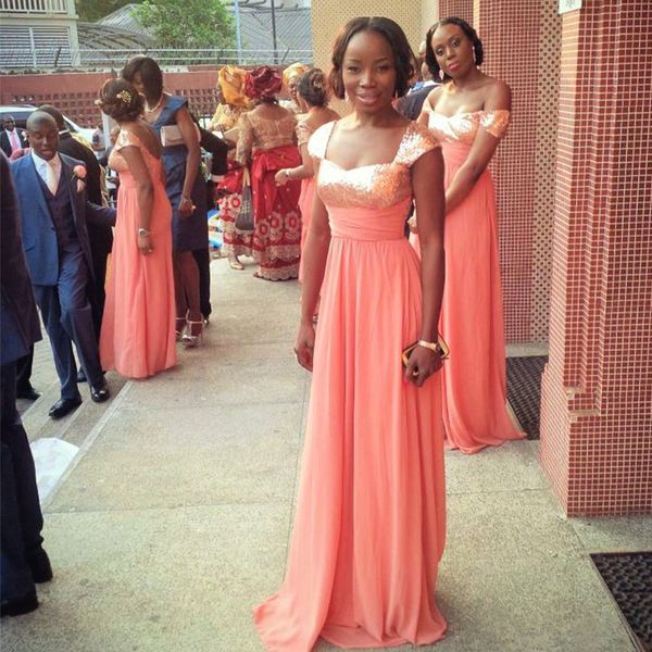 

коралловое платье для подружки невесты. блестящий топ с блестками и очаровательным плечом. сексуальное платье со спиной, White;pink