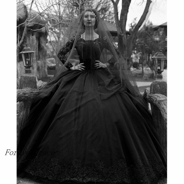 Viktorianisches Langarm Ballkleid Schwarz Tüll Hochzeitskleid Gothic Puffy Luxus Spitze Damen Brautkleid Plus Size Maßgeschneidert