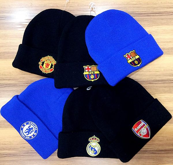 

wholesale-football team hats winter caps