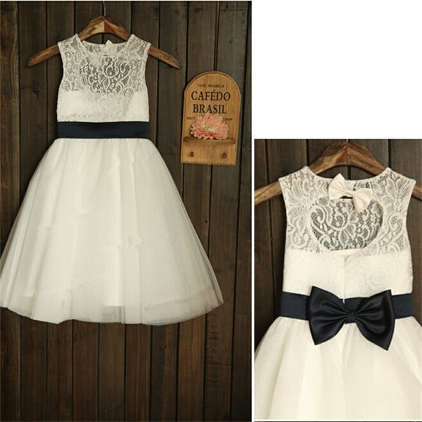 

новый реальный цветок девушка платья с бантом створки замочную скважину назад партия причастие театрализованное платье для свадьбы маленькие, White;blue