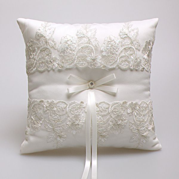 2019 2019 New Wedding Ring Pillows Beige Satin Lace Ring Bearer