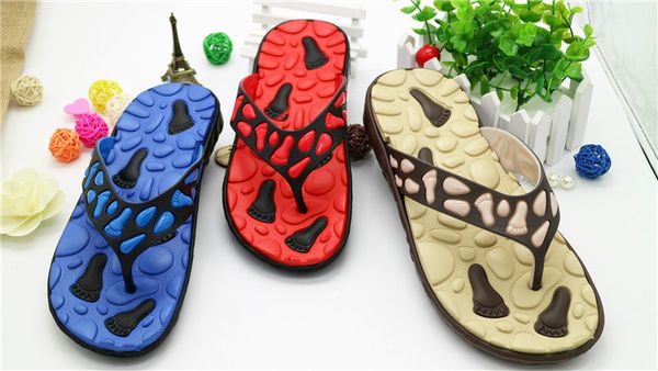

Модные мужчины Flip Flops Beach Sandals Обувь Мужские плоские сандалии Повседневная обувь д