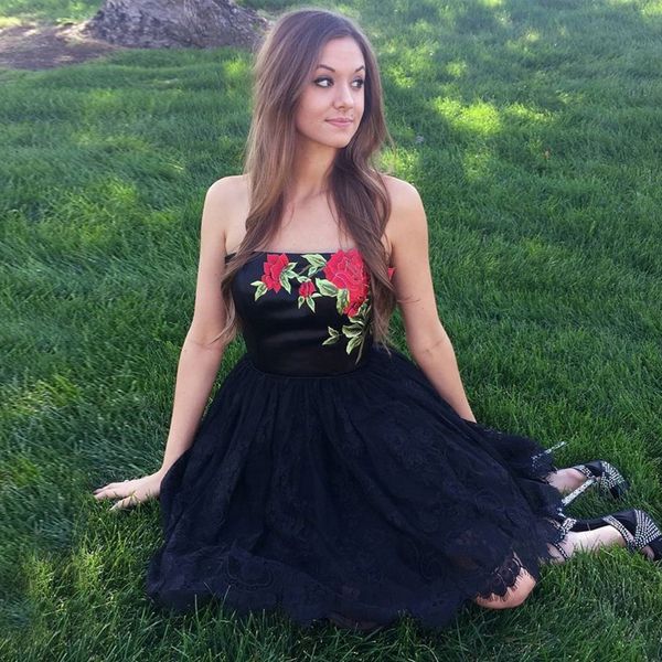 

black strapless lace short homecoming dresses embroidery flowers knee length pink custom made short prom dress cocktail dresses party gowns, Blue;pink
