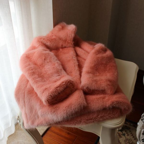 

pink fur coat only in meshare n35, Black