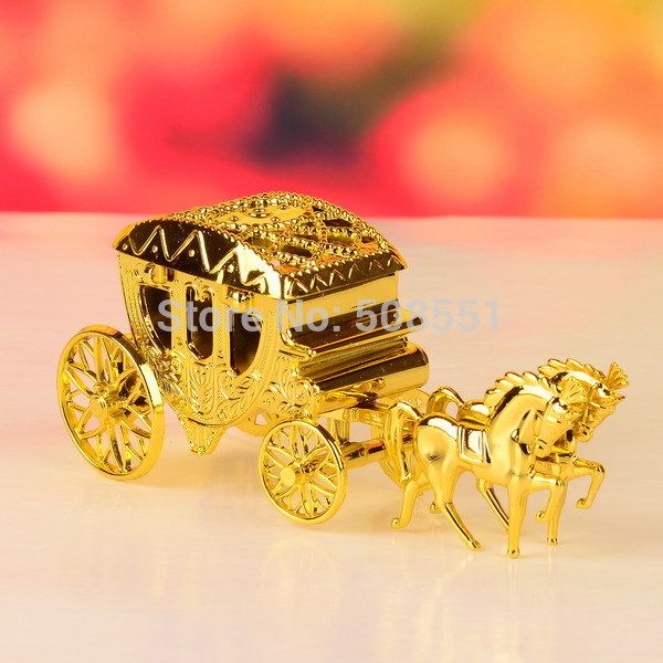 

wholesale- 2pcs cinderella theme gold and silver royal carriage design candy gift boxes wedding party favor box wedding box party candy box