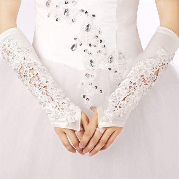 

2017 последние свадебные перчатки с бисером элегантный пальцев свадебные перчатки для свадебное платье белый/слоновой кости роскошные свадеб, White
