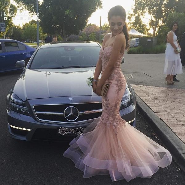 

New 2K17 Prom Blush Pink Mermaid Prom Dresses Sweetheart Floor Length Formal Evening Gowns Celebrity Runaway Couple Fashion Prom Dresses