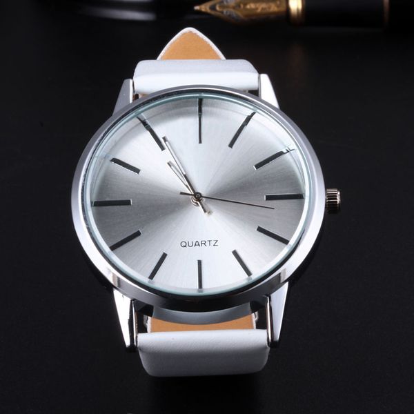 

Мода Марка женщин мужчин унисекс кожаный ремешок кварцевые наручные часы 2472