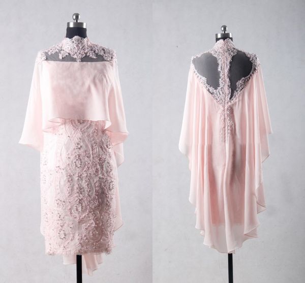 Abito da cocktail rosa Abito da sera Lunghezza al ginocchio Madre Stile bohémien Abiti sexy per la madre della sposa Chiffon con applicazioni di pizzo e perline Collo alto