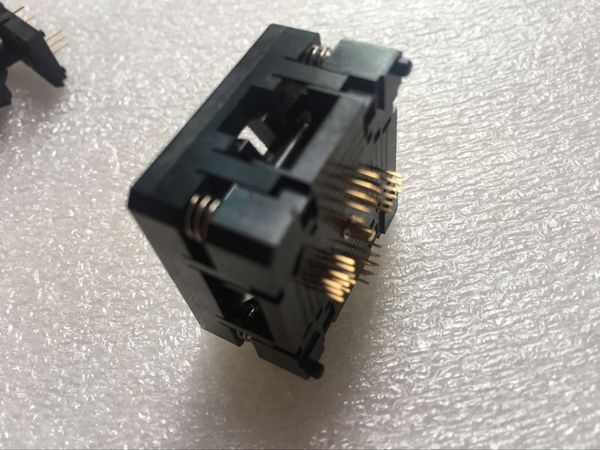 WELLS-CTI ic test socket 790-42040-101T QFN40PIN 0.5mm pitch 6X6mm burn in socket