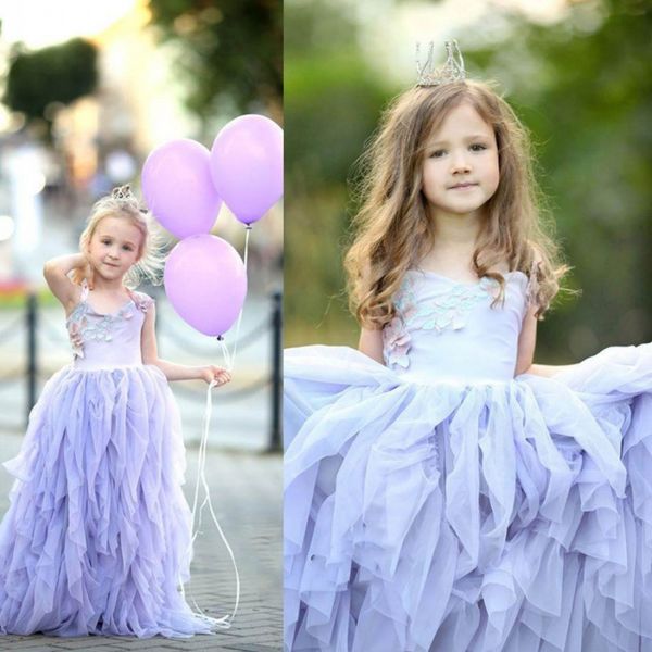 Lavendelfarbene Neckholder-Blumenmädchenkleider mit bunten Applikationen, abgestufte Tüll-Festzug-Kleider für Mädchen, bodenlang, Baby-Geburtstags-Partykleid, günstig