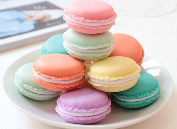 

wholesale- kawaii rancom color mini 4*1.5cm macaron ice cream cake cases box coin container holder organizer mini jewelry storage box, Red;black