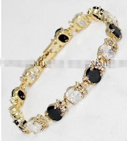 

charmingblack/white crystal inlay link jewelry bracelet 7.5", Black