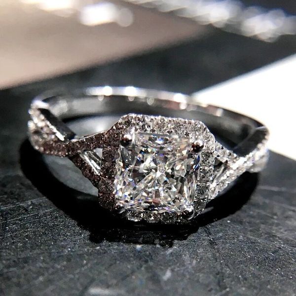 

1.2ct Модные кольца Серебряный цвет Белый циркон Inlayed Кристалл Кольцо Элегантный Св