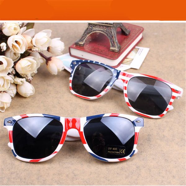 

wholesale- fashion vintage sunglasses women brand piphop flag uk usa sun glasses feminine masculine sunglass female women's glasses, White;black