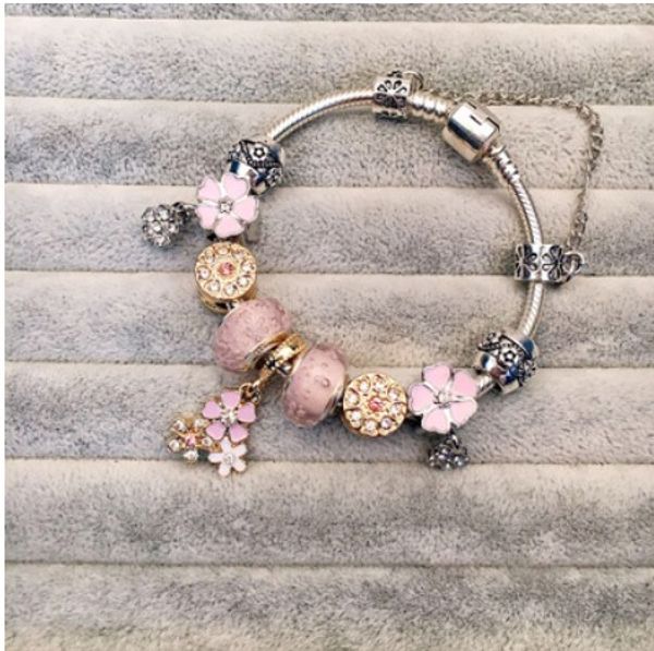 

Charm Bracelets fashion_trends188