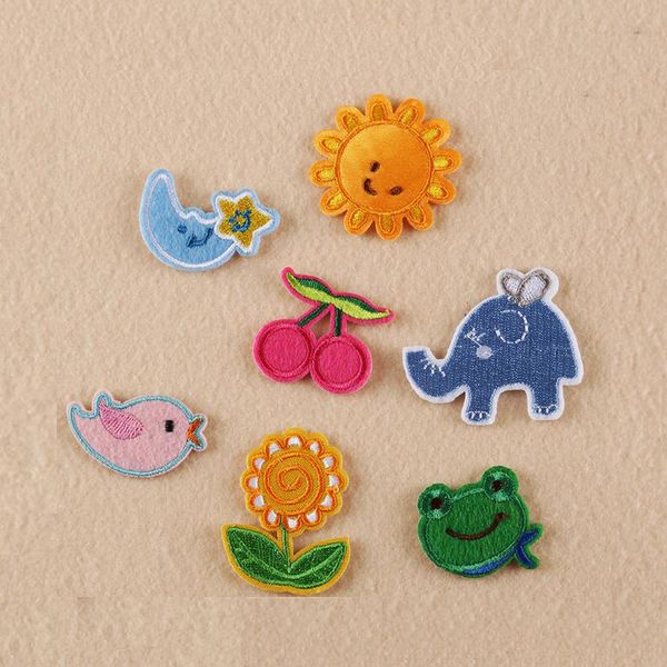 Acheter Fer Sur Des Patchs Bricolage Brodé Patch Autocollant Pour Vêtements Vêtements Tissu Couture Dessin Animé Sun Moon Fleur Oiseau Design De