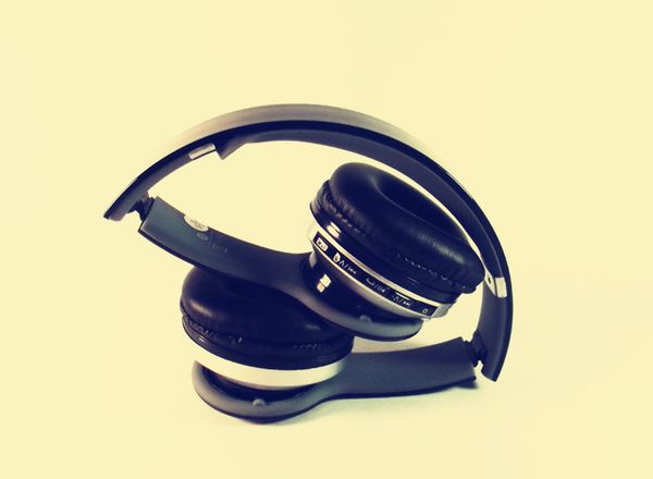 

нои нађники вокое каево гоѬие гаѬниђѬ пѬоизводиели пѬода bluetooth s4