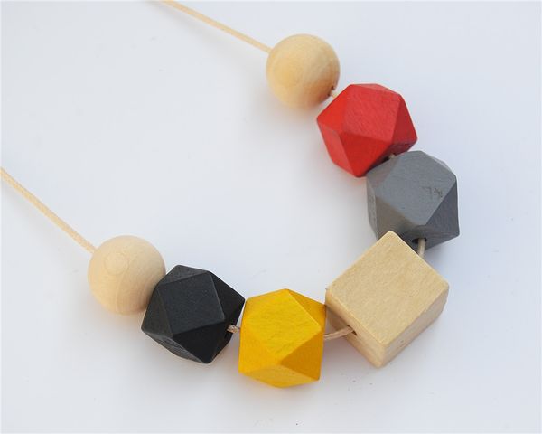 

wholesale- 1pc wax string mix color square round wood necklace hand painted chunky jewellry e761, Silver