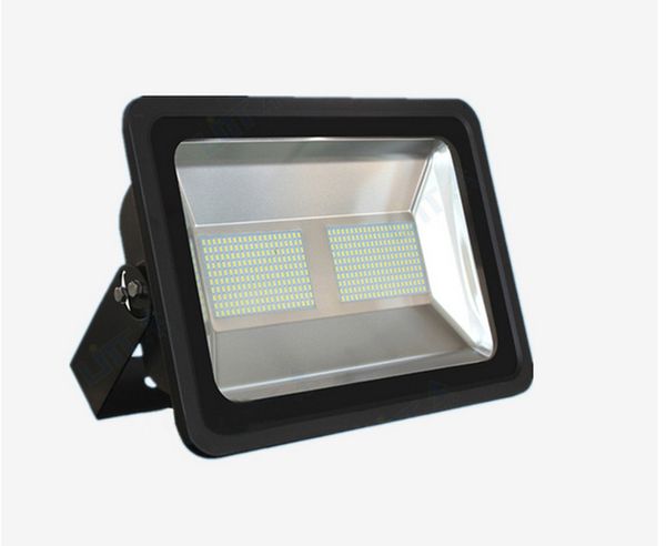 Luzes de inundação do diodo emissor de luz Luzes de inundação do diodo emissor de luz IP65 exterior 150W / 200W Bulbo impermeável / aquático 220V AC