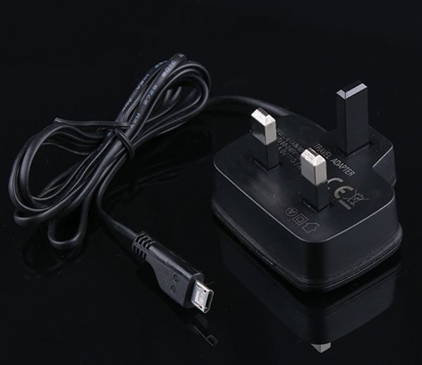 

новый стандарт великобритании usb путешествия зарядное устройство адаптер питания v8 micro usb порт для samsung mobile 9100 5v 1000ma