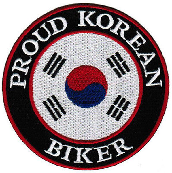 Punti di ricamo La patch MC del motociclista coreano KOREAN può essere cucita sul retro della giacca e sulla borsa bianca o su un altro T-shit