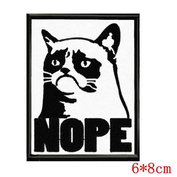 

Новое поступление черно-белый Grumpy Nope cat Вышитый Утюг на Заплате для Куртки Джинсы