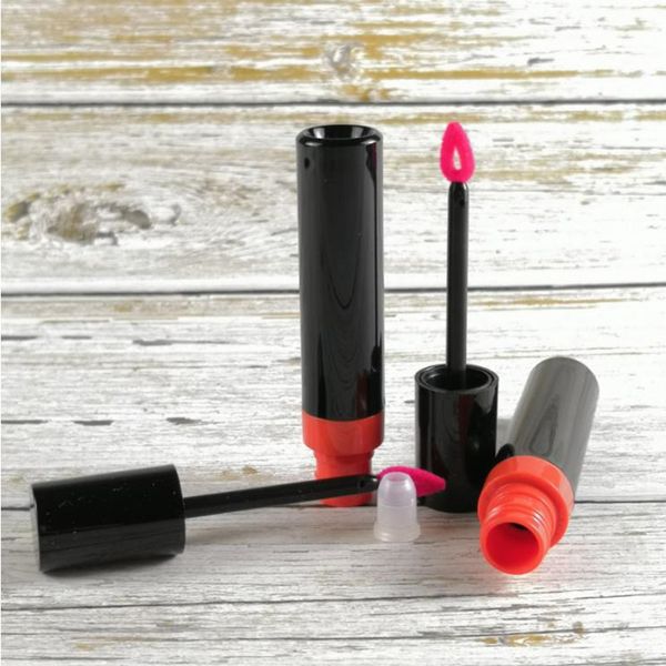 Leere schwarze Kunststoff-Lippenbalsam-Glanzröhrchen, Flaschenbehälter, Lippenstift, modische coole Lippenröhrchen, schneller Versand F932