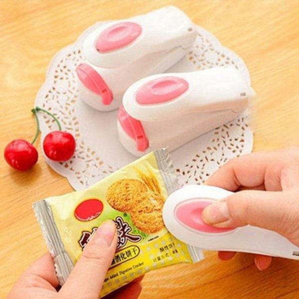 

Portable Household Mini Sealing Machine Heat Sealer Capper Food Saver For Plastic Bags Package Mini Gadgets