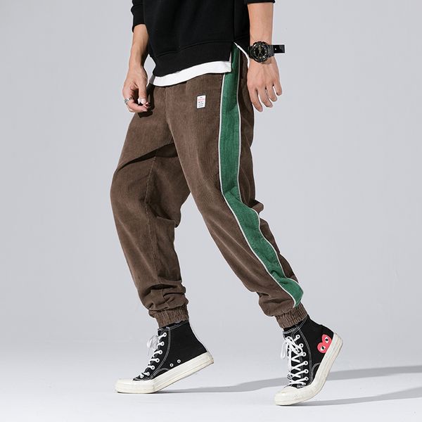 

big pocket corduroy pants men regular streetwear jogger pants letter thick straight y1066, Black