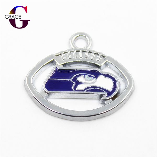 

20 шт. / лот сша футбольная команда мотаться подвески плавающие брелоки для браслета / подвеска подвески подвески ювелирные изделия аксессуа, Bronze;silver