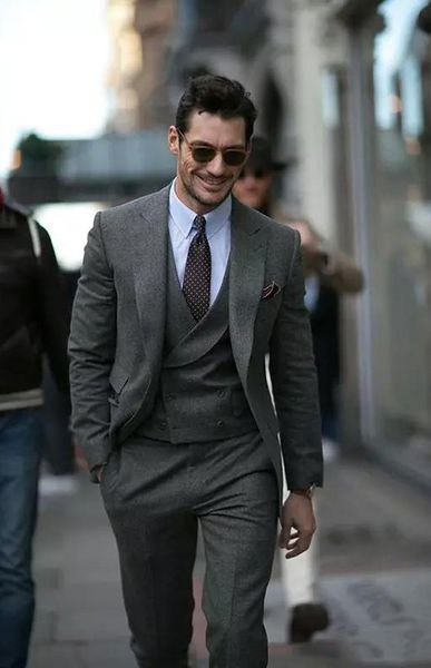 

Custom Made Gray Men Suits For Wedding 2018 Best Men Blazer Groomsmen Slim Fit Groom Tuxedos Formal Suits Party 3 Piece (Jacket+Pants+Vest)