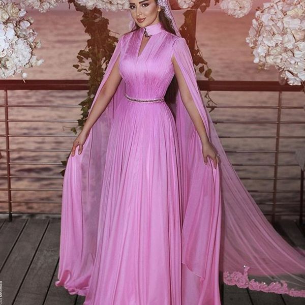 Abiti da festa in chiffon con collo alto Abiti da sera con fascia a maniche lunghe increspati con foro chiave sexy Elegante abito da ballo 2018 a-line senza velo