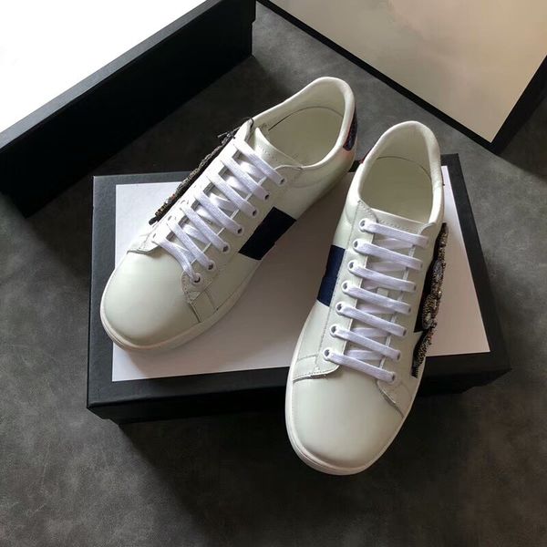 

Sapatos ocasionais yx00010