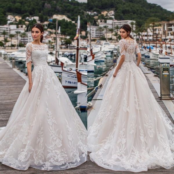 

naviblue 2019 свадебные платья бато шеи половина рукава кружева свадебные платья robe de mariée saudi пользовательские пляж свадебное платье, White