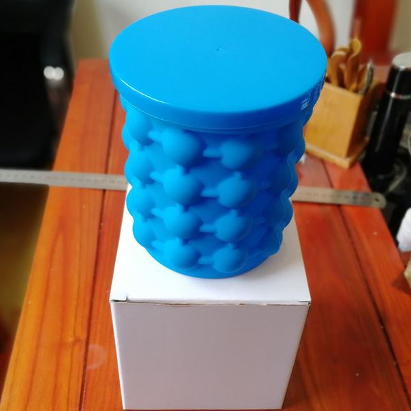 

the revolutionary space saving ice cube maker kitchen tools silicone irlde ice genie bar barware ice buckets coolers with white retail box