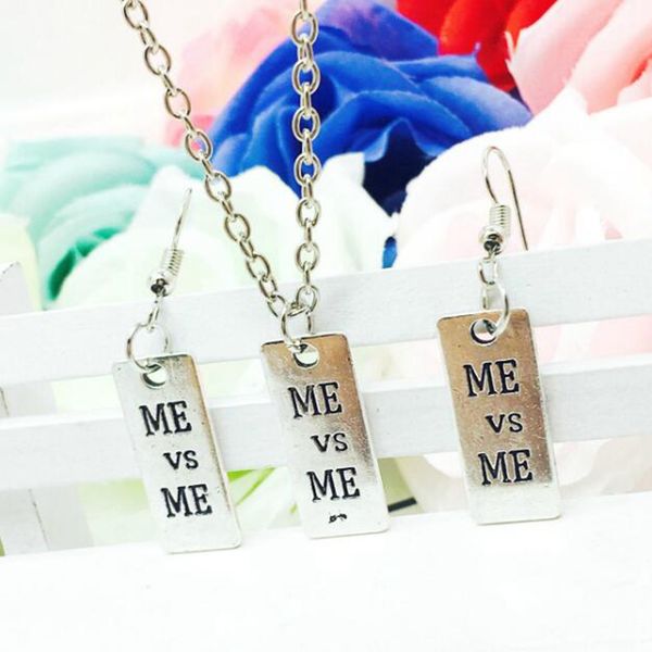 

2018 горячие популярные antique silver me vs me letter tag charms ожерелье серьги набор творческих женщин ювелирные аксессуары сувениры