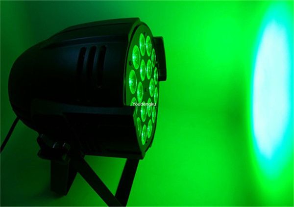 12 Stück Par LED 6 in 1 18 * 18 W RGBWA UV LED Par 64 China LED Par Dosen Bühnenlicht