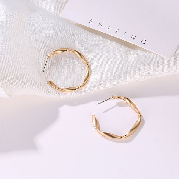 

simple style middle circle geometric distortion matte silver golden drop earrings dangle earrings for women