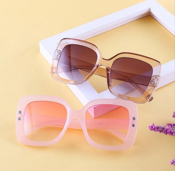

sunglasses, european and american fashion sunglasses, White;black