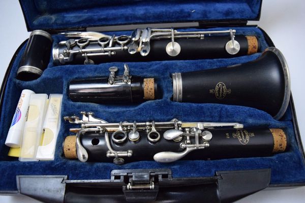 Buffet B12 17 Keys BB Tune Ebony Clarinete Marca Qualidade Woodwind Instruments Botão de Prata Botão B Plano Musical Instrumento com caso