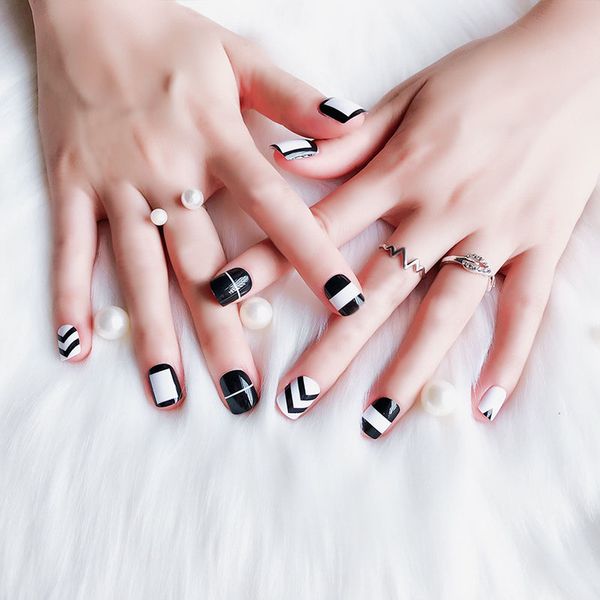 

nails 24pcs/lot full cover false nails personality nail finished back glue fashion floral nail acrylic, Red;gold