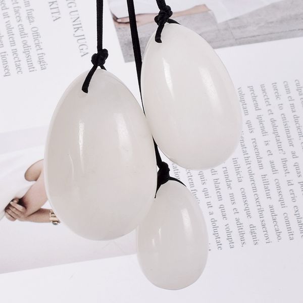 2019 Women Natural White Crystal Egg Massage Crafts Polish Smooth