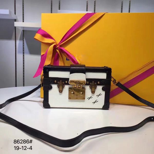 

women brand simple bags fashion trendy girl designer handbag casual shoulder messenger bag size 19x12x4cm #n41003