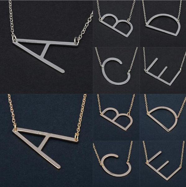 2019 moda in acciaio inossidabile A-Z alfabeto inglese collana iniziale argento placcato oro pendente con lettera maiuscola Gioielli di moda per le donne