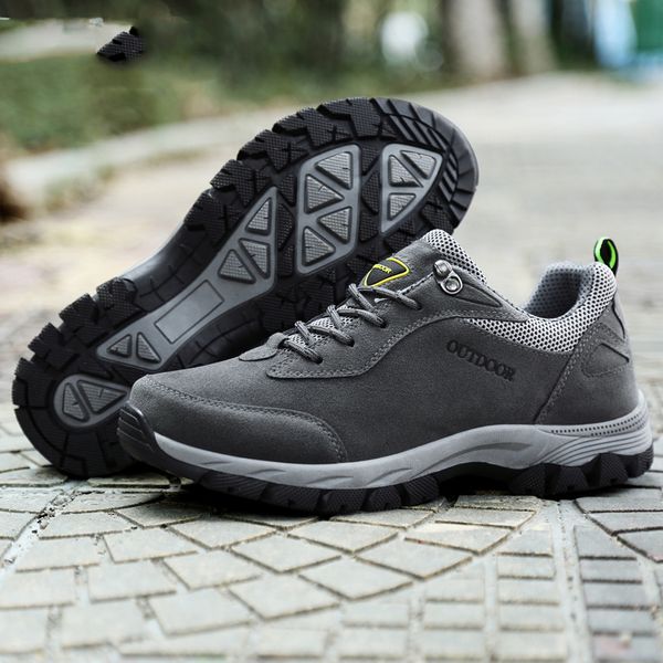 

winter/autumn shoes plus size boots climbing shoes outdoor sport mountain damping non-slip hunting boots krasovki, Black