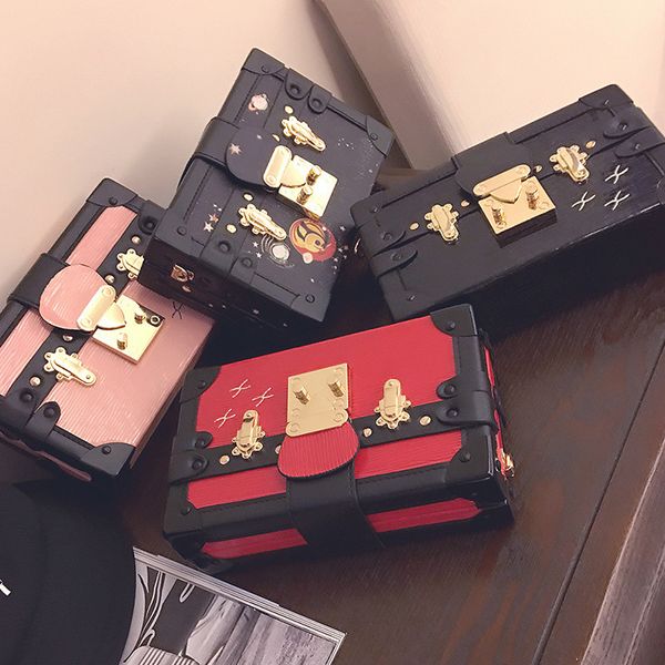

women hard minaudiere fashion brand designer shoulder bag lady's small square stereoscopic handbag casual fashion style bag d18102407