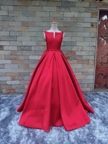 

eleagnt satin evening dresses scoop sleeveless, Black;red