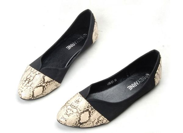 

send 2018 summer new pointed end fashion flat bottom women's shoes, Black