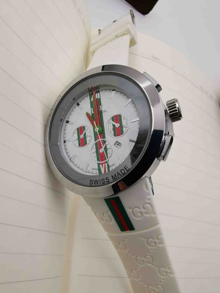 

A fa hion women rubber trap watche new men watche a brand watche women fa hion wri twatch whole ale gc logo